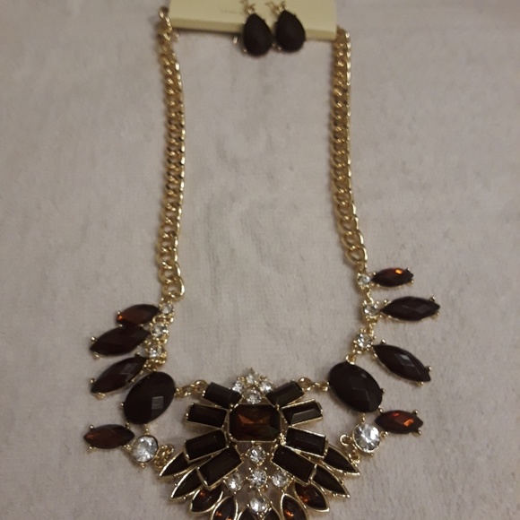 Jewelry - Fashion jewelry